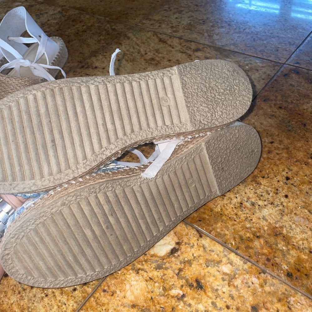 Bundle Of Espadrilles No Name Brand Sz 9 - image 6